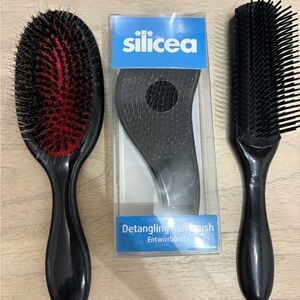 Silicea Detangling Hairbrush Set - Black and Red